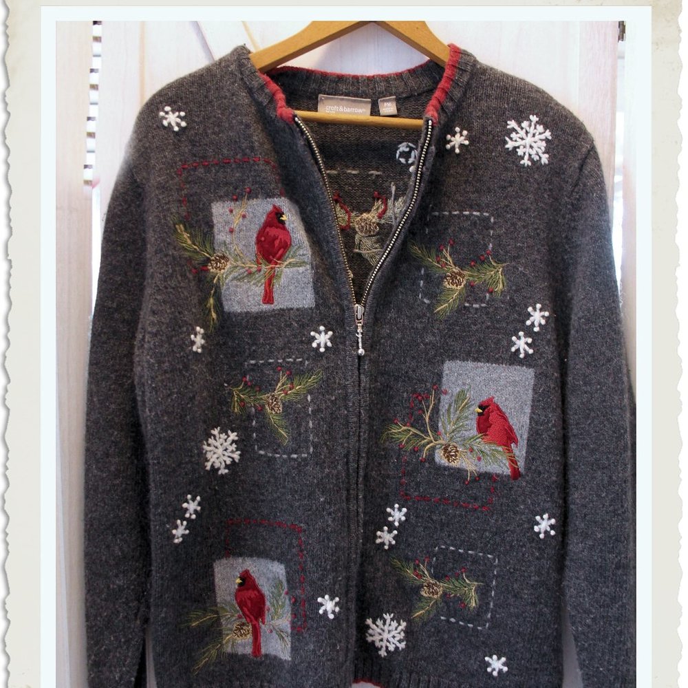 Cardinal Christmas Winter Cardigan Sweater Med